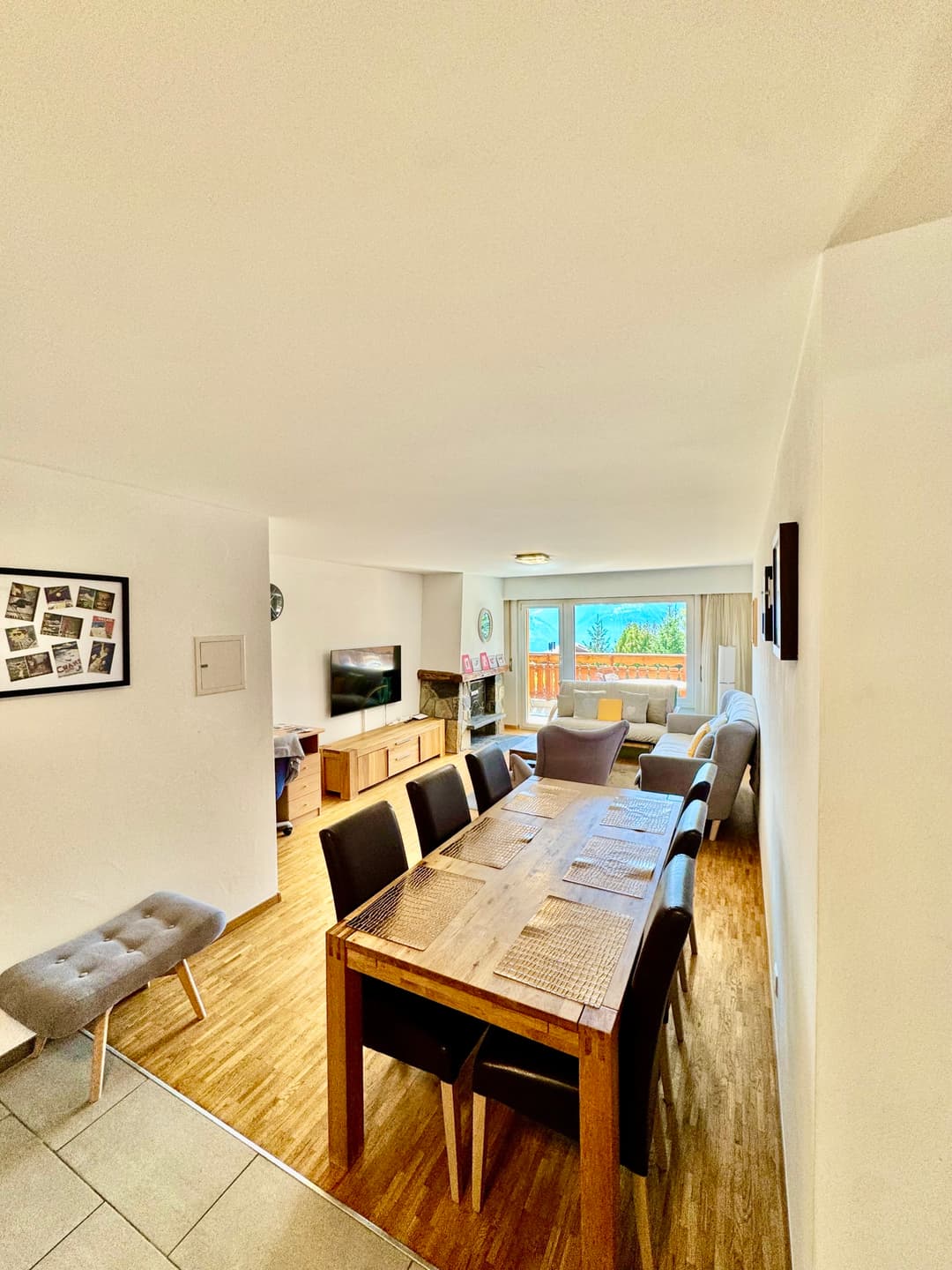 1571 – Appartement 3,5 pièces –  2000CHF – 85 m²