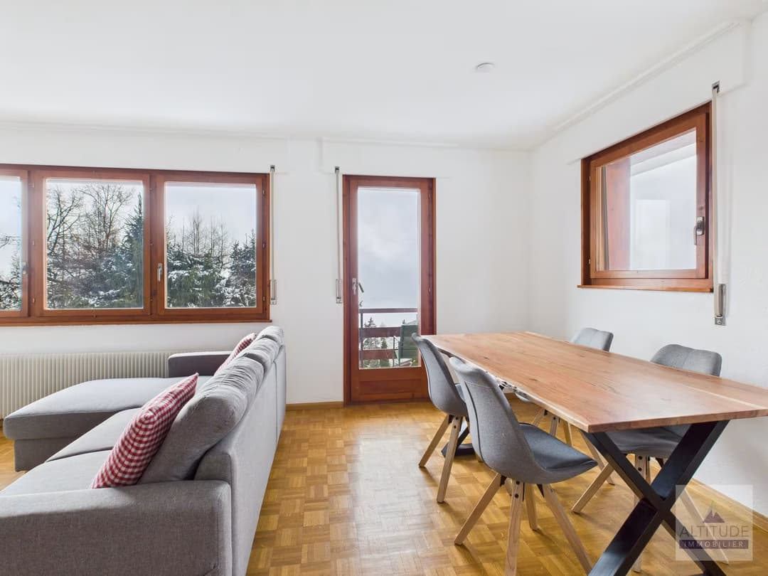 1563 – Appartement – 3.5pièces  – 2000CHF – 70m²