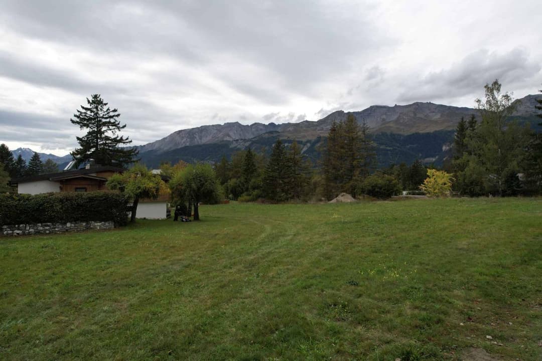 1914 – Terrain –  2445000 CHF – 2445 m²