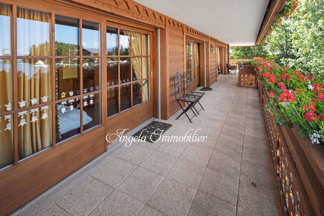 1621 – Appartement – 205m²