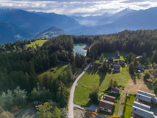 1927 – Terrain – 990000CHF – 878m²
