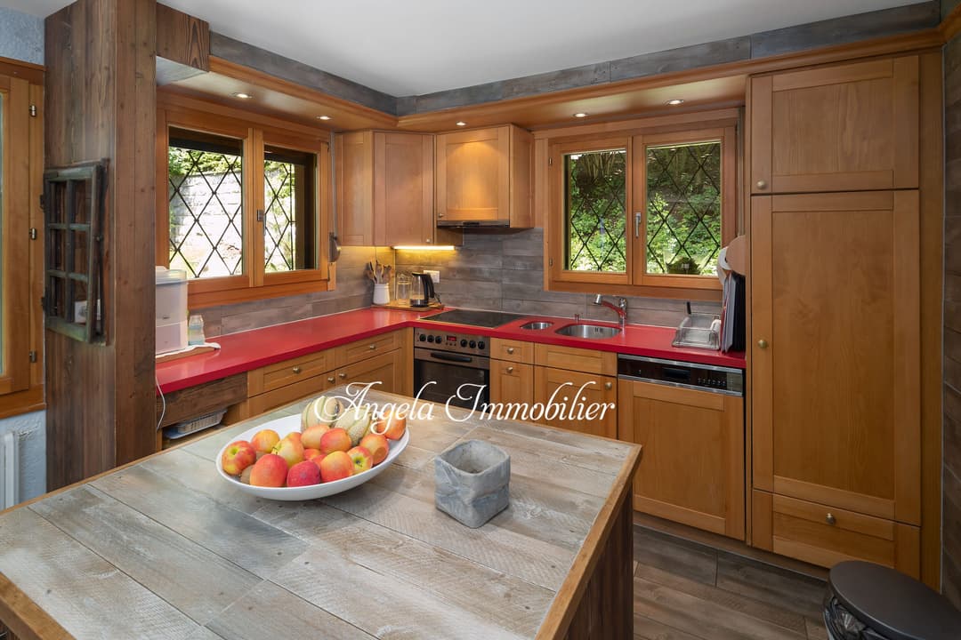 1622 – Maison  – 180m²