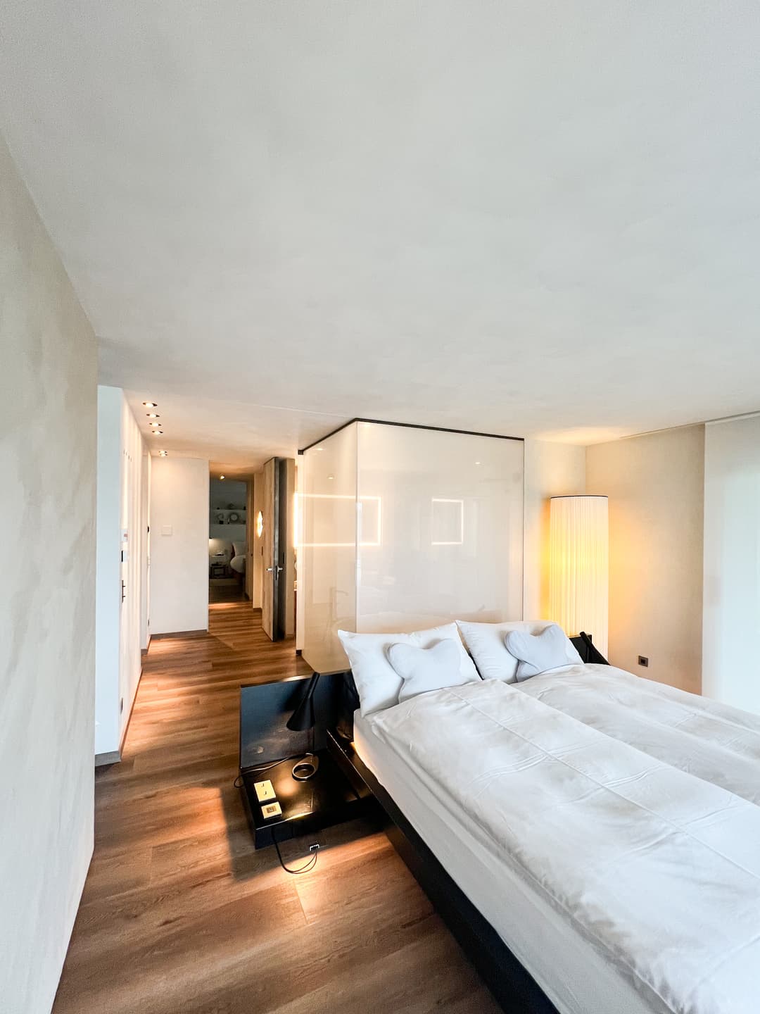 1892 – Appartement  – 300 m²