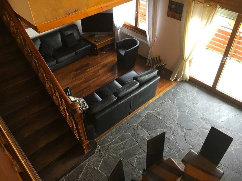 1570 – Appartement – 4.5pièces – 2800CHF – 120 m²