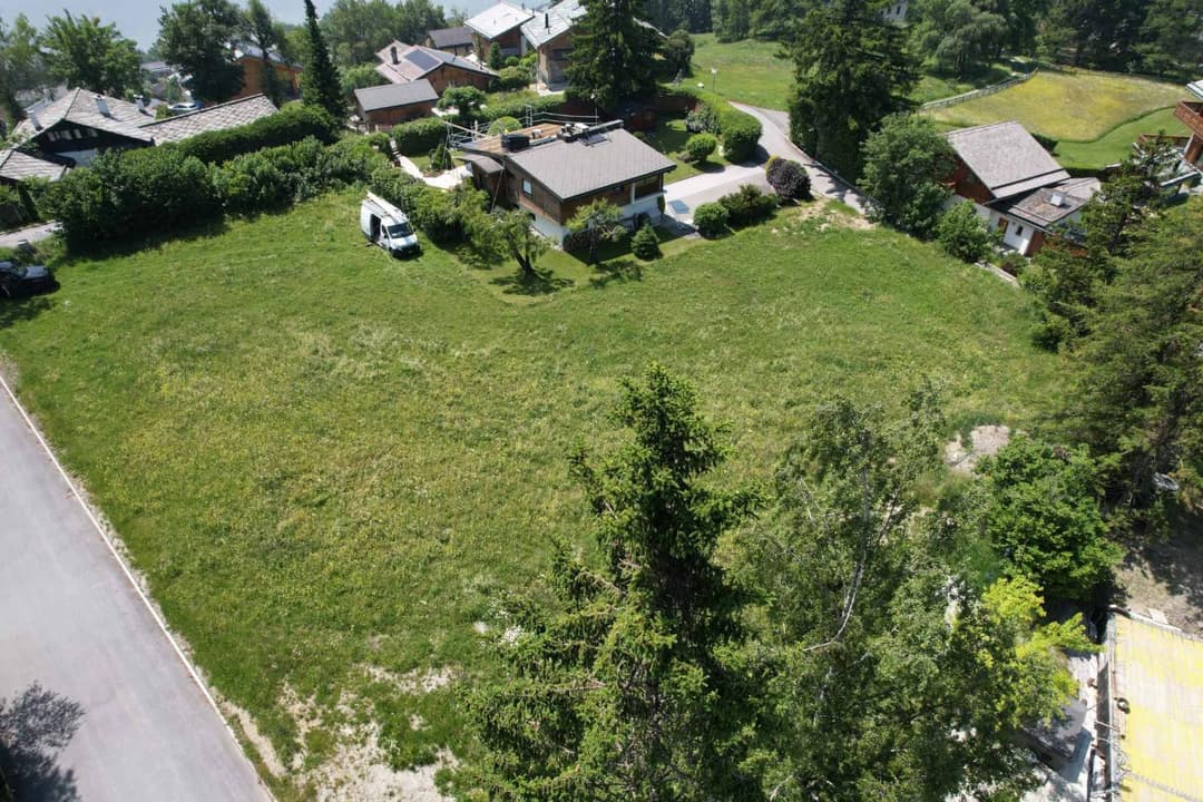 1914 – Terrain –  2445000 CHF – 2445 m²