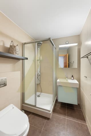 1977 – Appartement 5.5 pièces – 1985000CHF