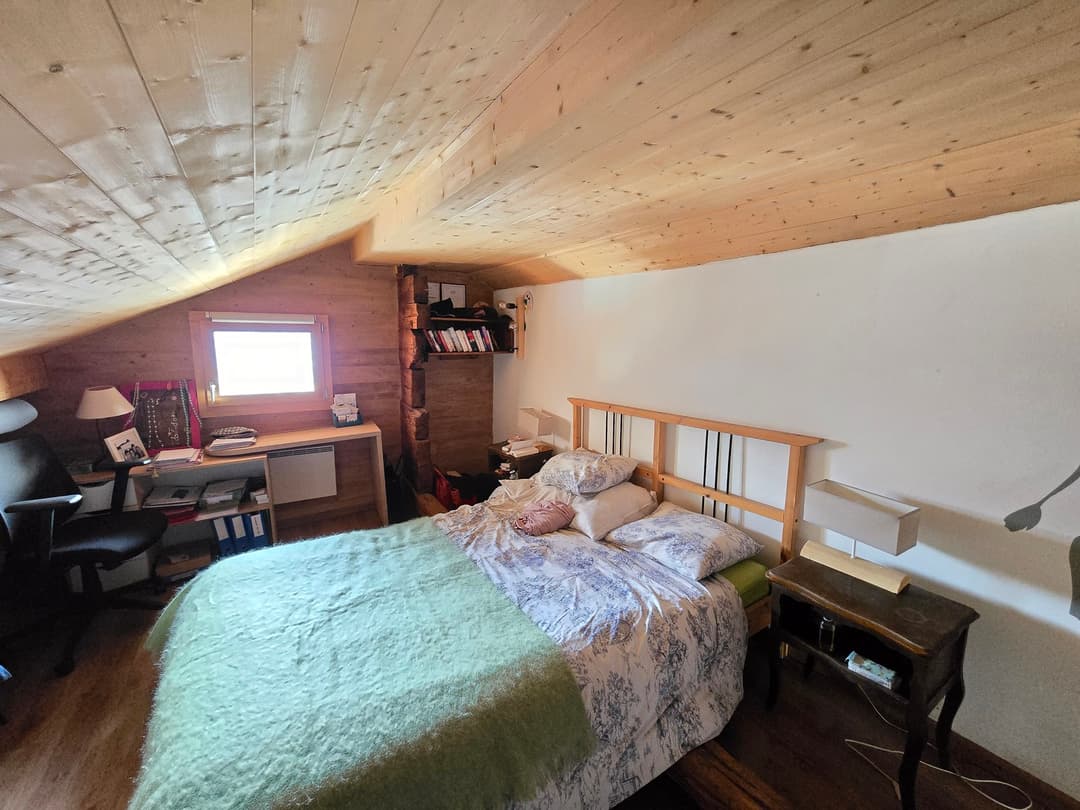 1974 – Appartement 4.5 pièces – 600000 CHF – 156 m²