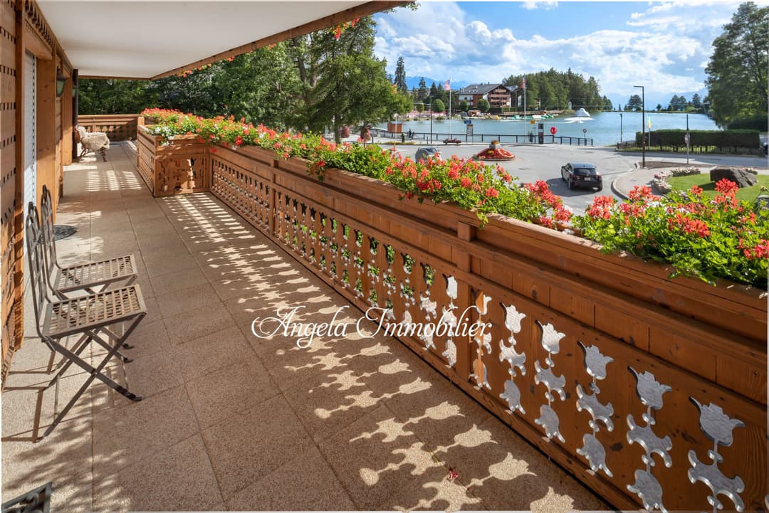 1621 – Appartement – 205m²