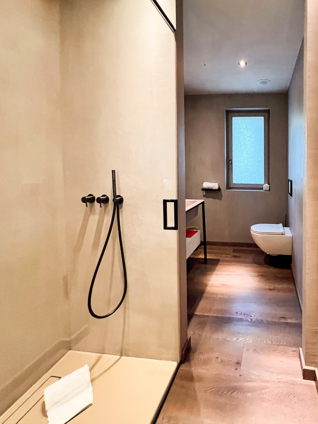 1892 – Appartement  – 300 m²