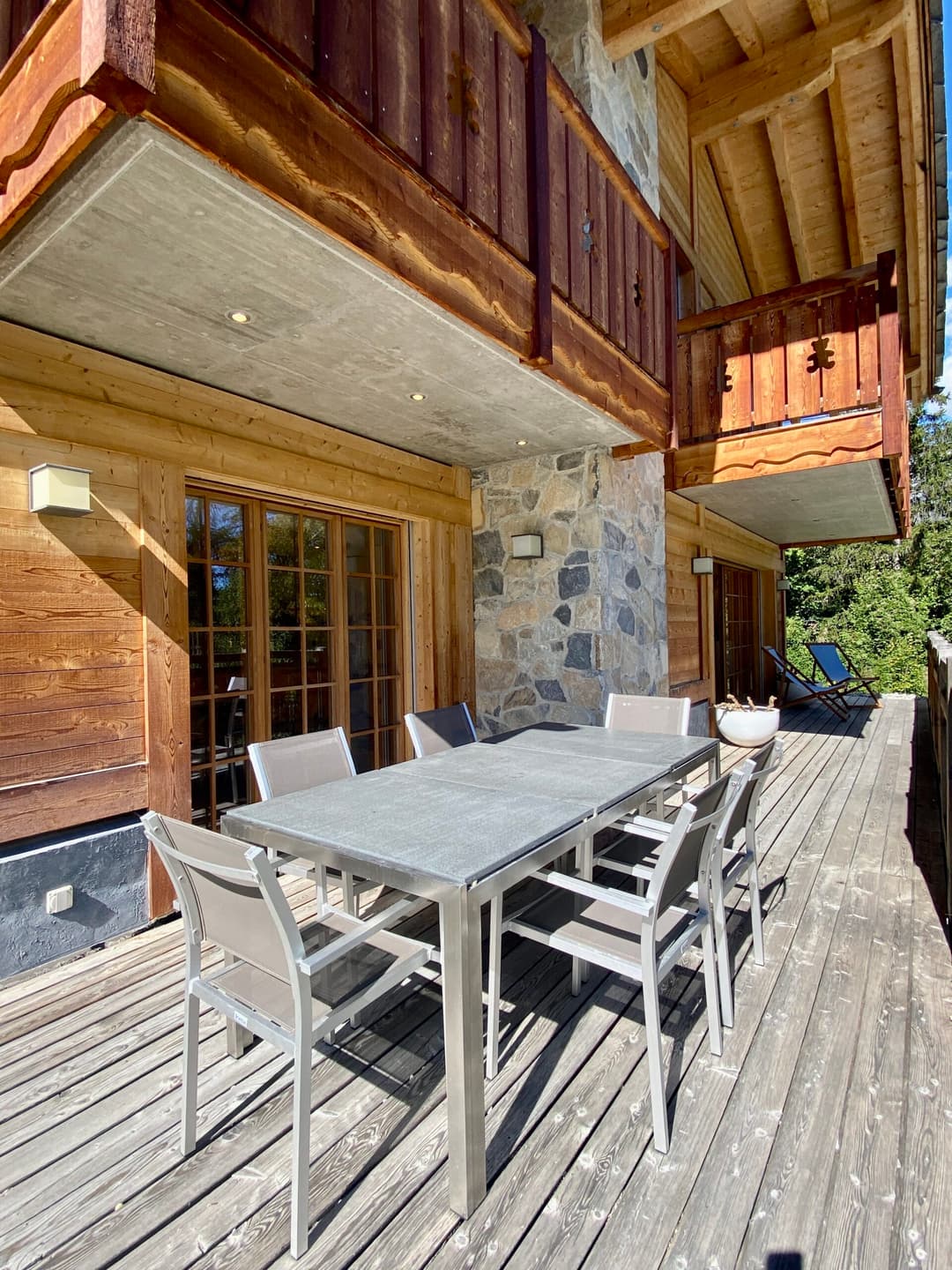 1593 – Maison – 4.5pièces – 7000CHF  – 200 m²