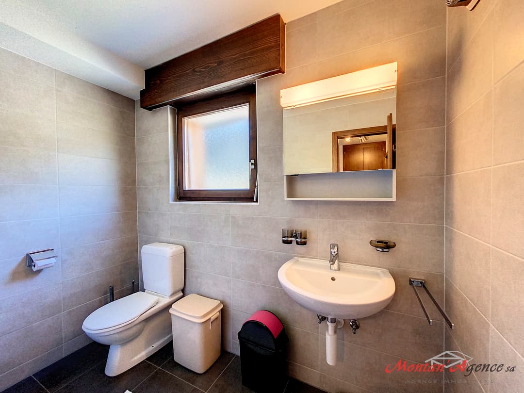 1562 – Appartement – 4pièces – 2183.55CHF – 110 m²