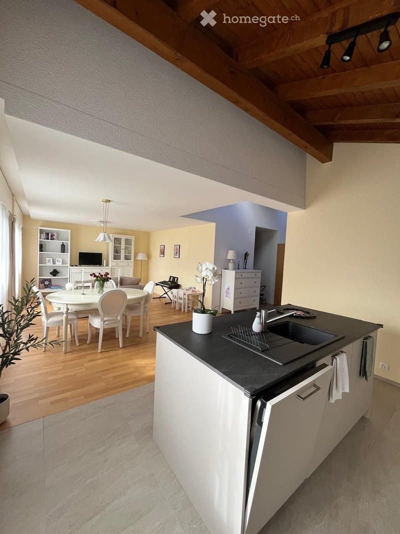 1664 – Appartement – 3pièces – 1600CHF  – 85 m²