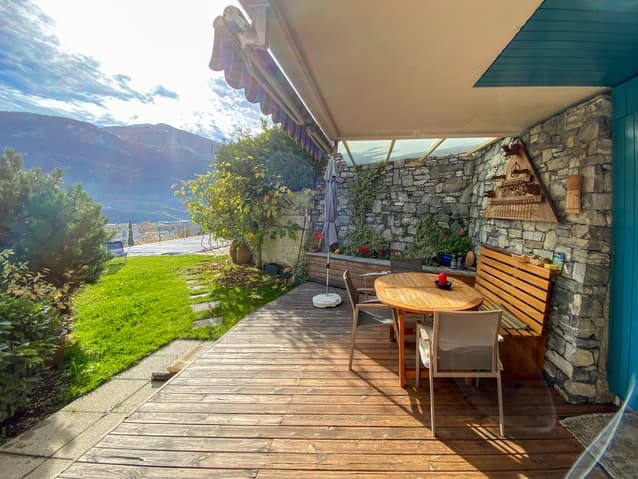 2014 – Appartement 7 pièces – 323 m²