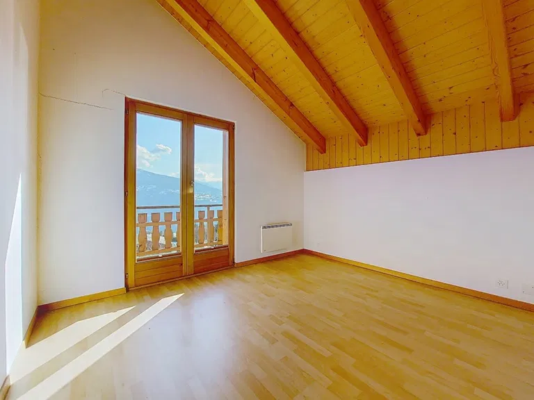 2072 – Maison – 4.5pièces  – 870000CHF – 105 m²