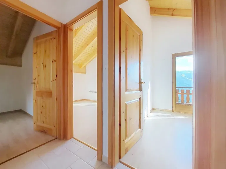 2072 – Maison – 4.5pièces  – 870000CHF – 105 m²