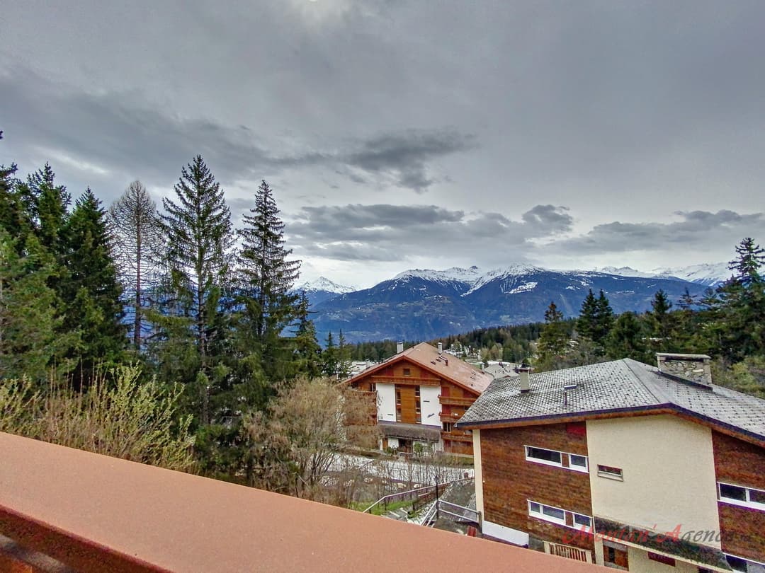 1665 – Appartement 4.5 pièces – 1958.65 CHF – 96 m²