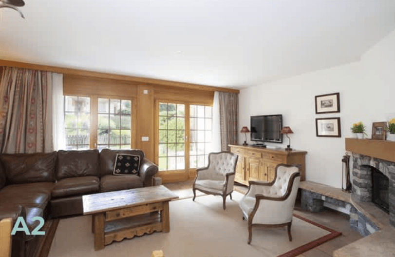 1674 – Maison 6,5 pièces –  10833CHF