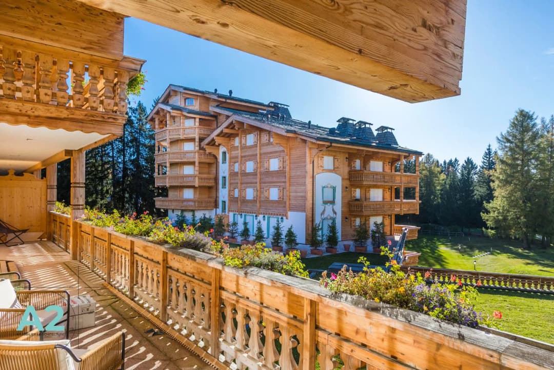 1663 – Appartement – 5.5pièces – 180 m²