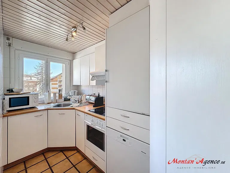 2045 – Appartement 4.5 pièces – 485000 CHF – 60 m²