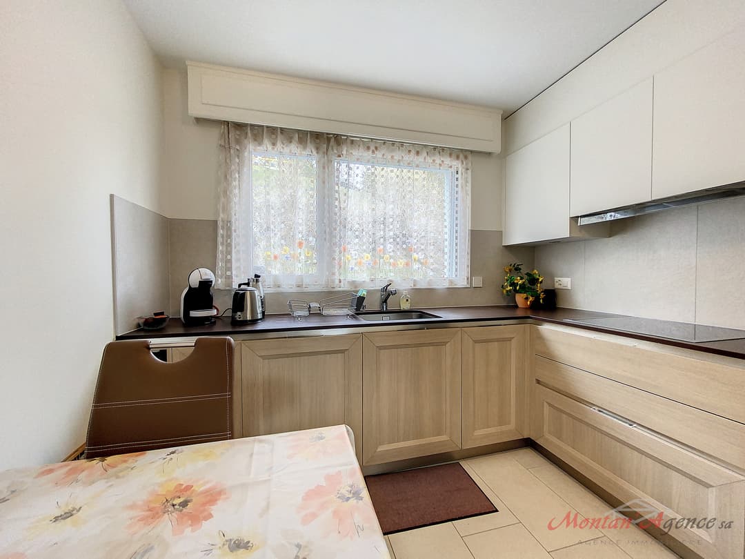 1665 – Appartement 4.5 pièces – 1958.65 CHF – 96 m²