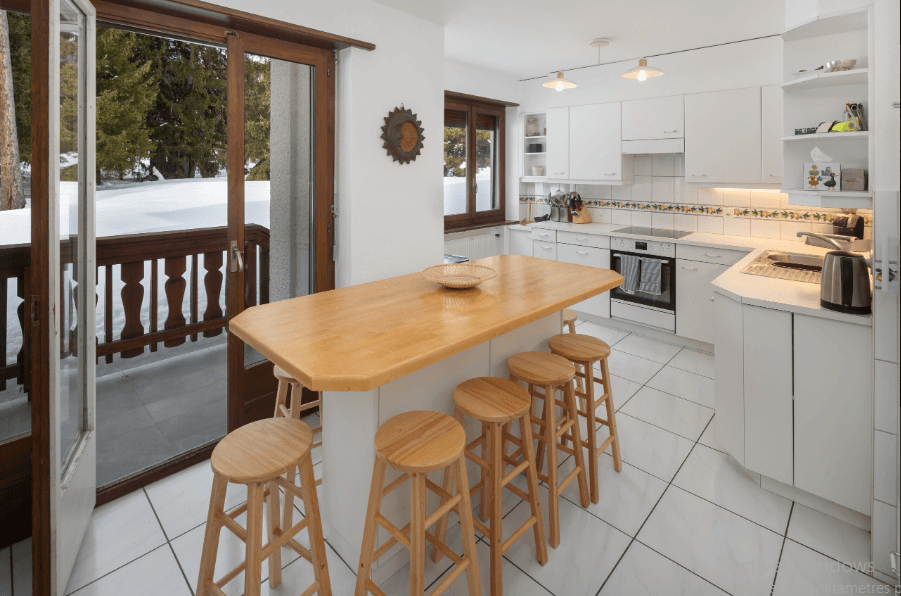 1710 – Appartement 5.5 pièces – 4550 CHF –