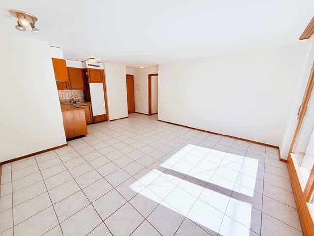 1680 – Appartement 2.5 pièces –  1300 CHF – 42 m²