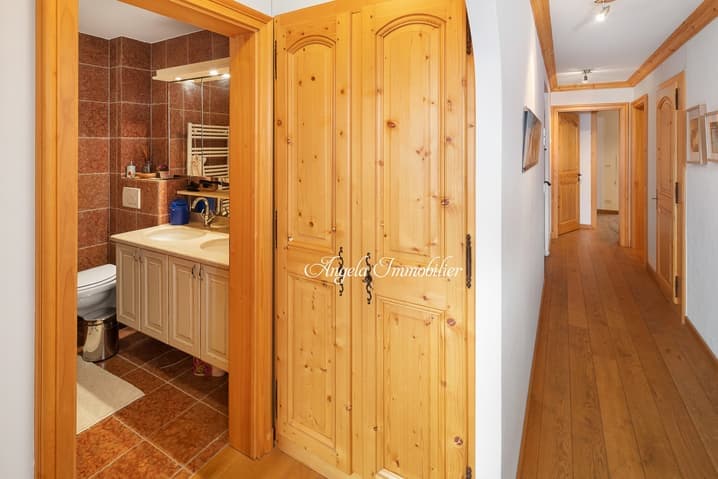 2063 – Appartement 2 pièces – 1050000CHF – 86m²