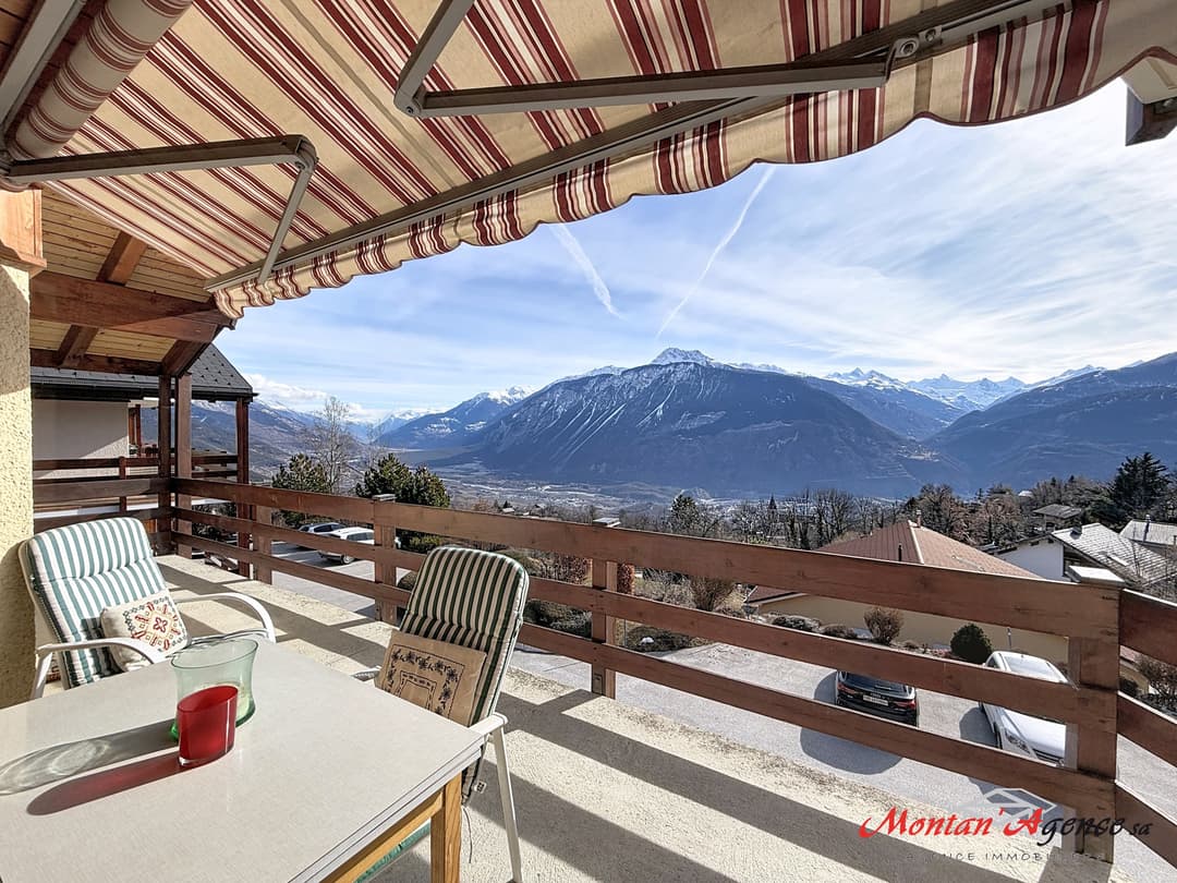 2047 – Appartement 4.5 pièces – 605000 CHF – 100 m²