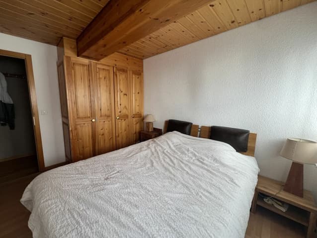 2049 – Appartement 4.5 pièces – 1200000 CHF – 110 m²