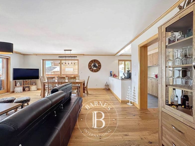 2135 – Appartement 4,5 pièces – 1460000CHF – 115m²