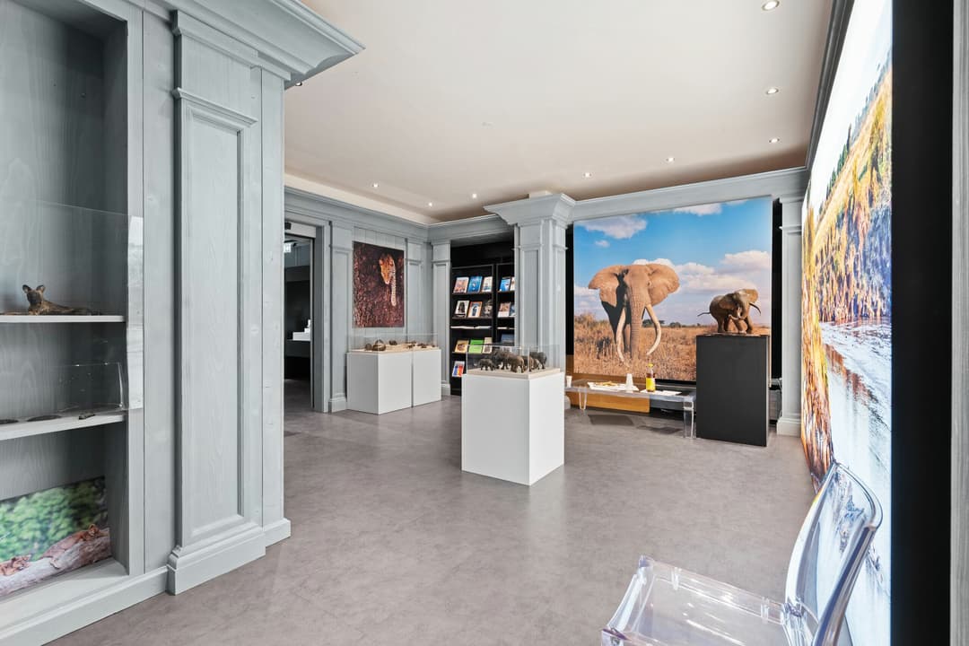 2203 – Commerce –  2200000CHF – 436m²