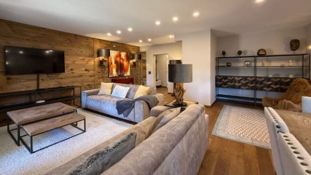 1834 – Appartement 4.5 pièces –  14000CHF – 140m²