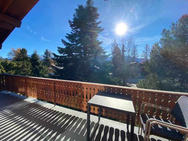 1819 – Appartement – 3pièces -2400CHF – 80 m²