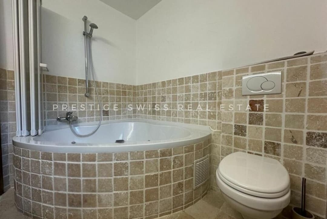 2137 – Appartement 6 pièces – 2650000CHF – 288m²