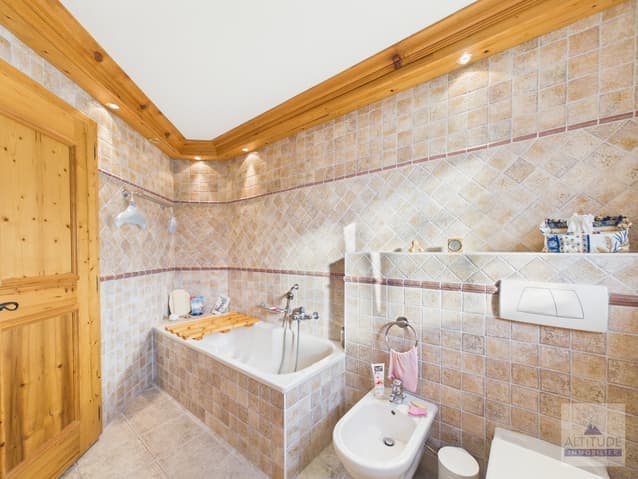 2129 – Appartement 3.5 pièces –  1490000CHF – 110m²