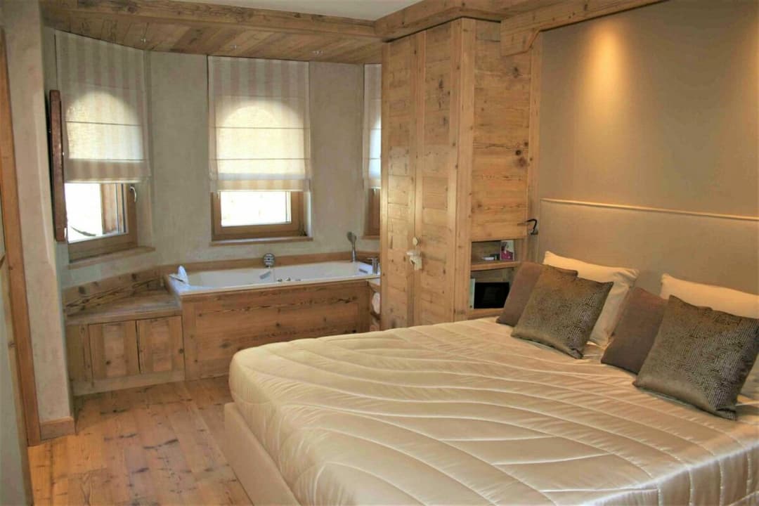 2230 – Appartement 3.5 pièces – 2350000 CHF – 136 m²