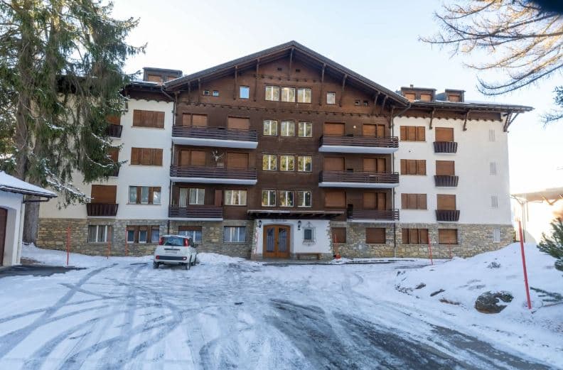 1759- Appartement 3 pièces –  1960CHF – 67m²