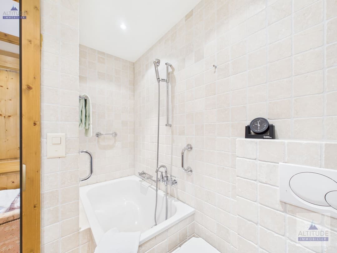 2139 – Appartement 5.5 pièces – 2950000CHF – 160m²