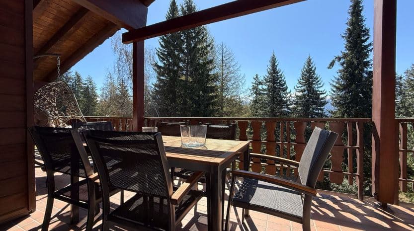 1836 – Appartement 4.5 pièces – 15000CHF – 150m²