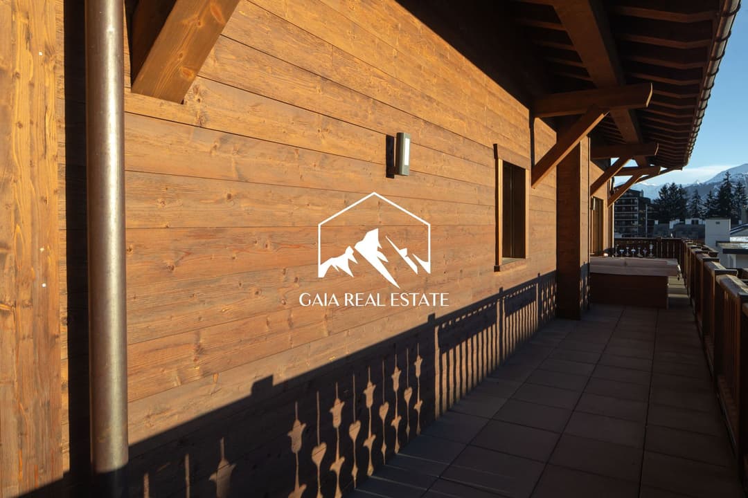 1779 –  Appartement – 230 m²