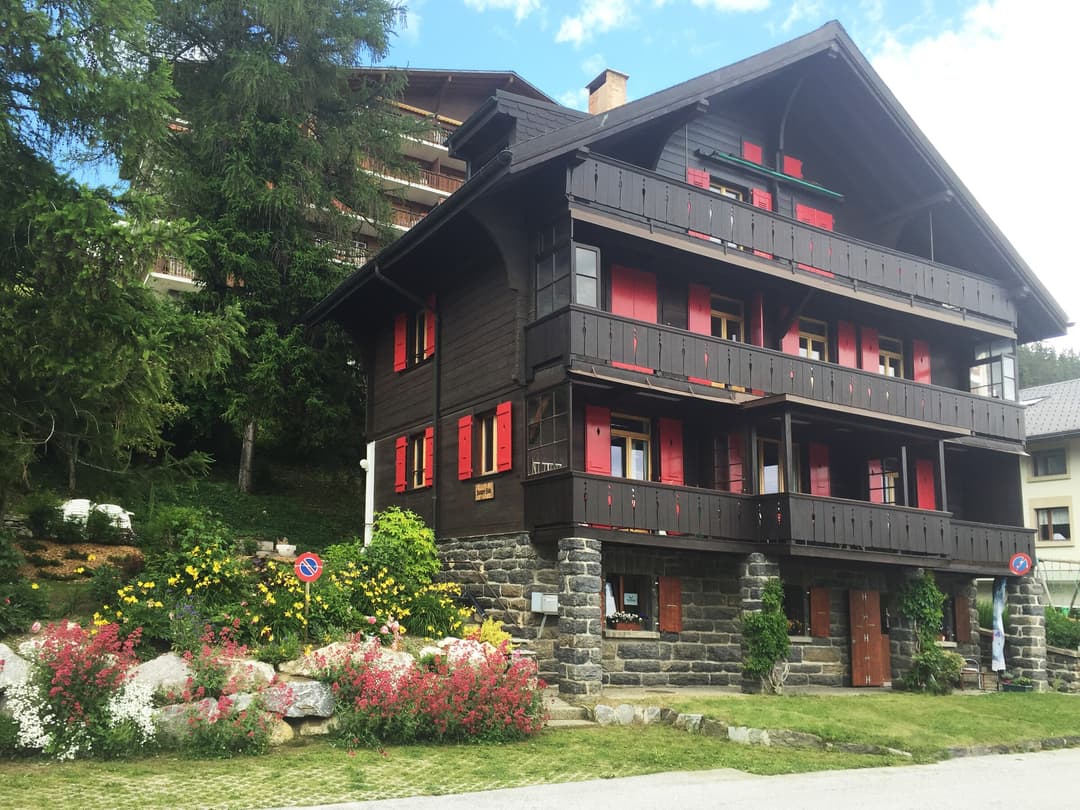 1785 – Appartement 3,5 pièces – 377.40CHF