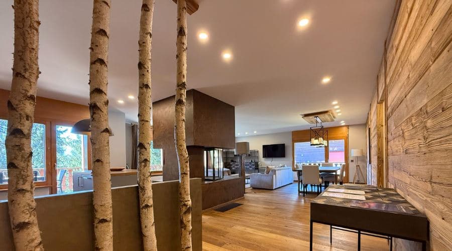 1835 – Appartement 4.5 pièces – 10000CHF – 130m²