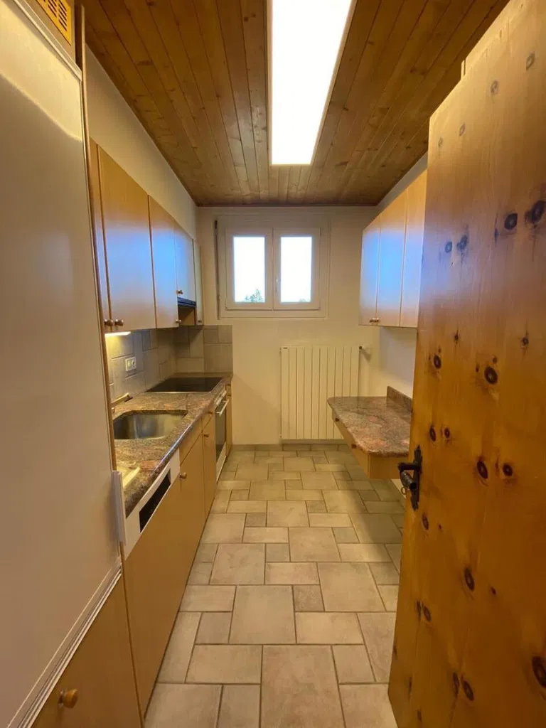 1819 – Appartement – 3pièces -2400CHF – 80 m²