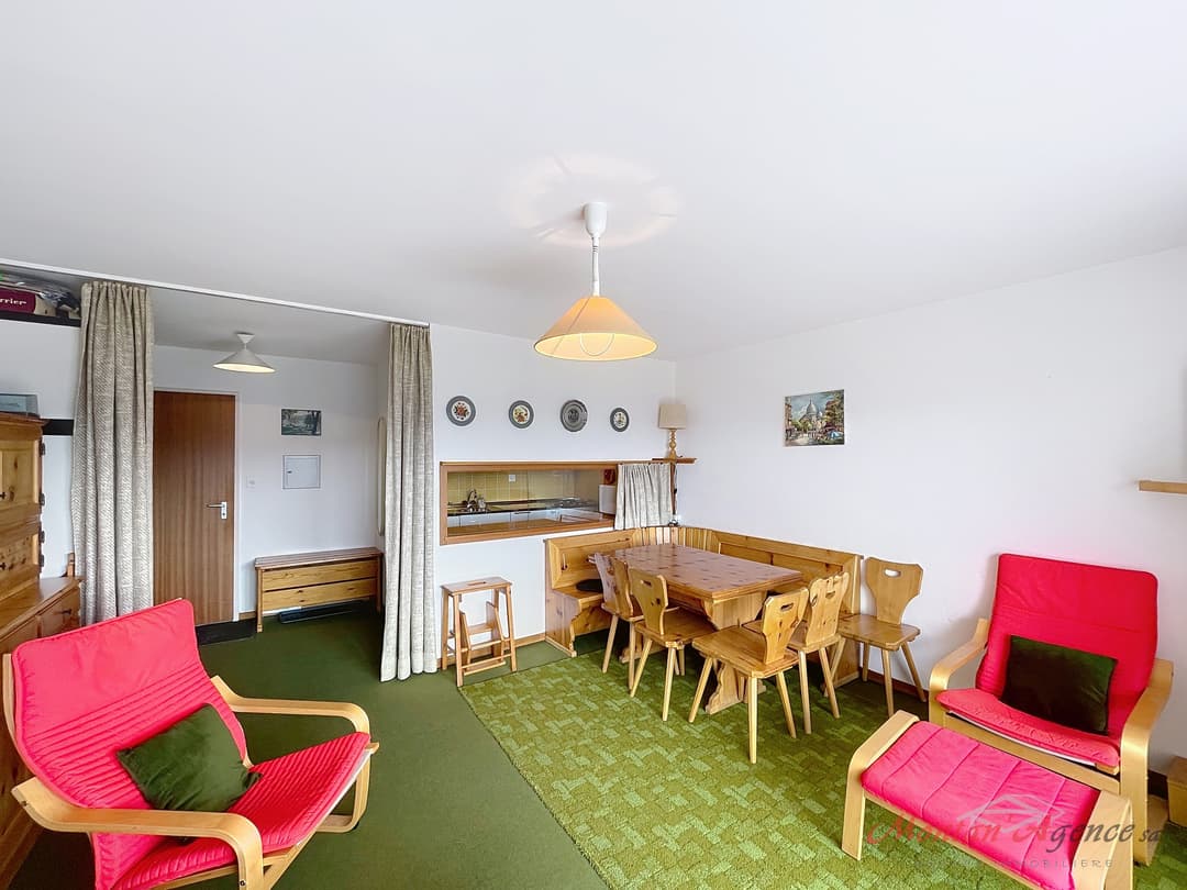 1786 – Appartement 1 pièce –  1400CHF – 35m²