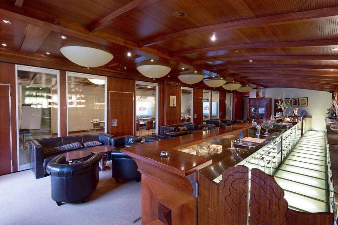 2164 – Commerce – 267 m²