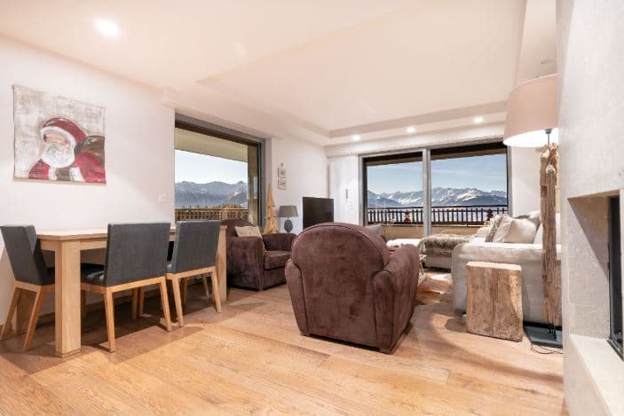 1812 – Appartement 4 pièces –  2800CHF – 108m²