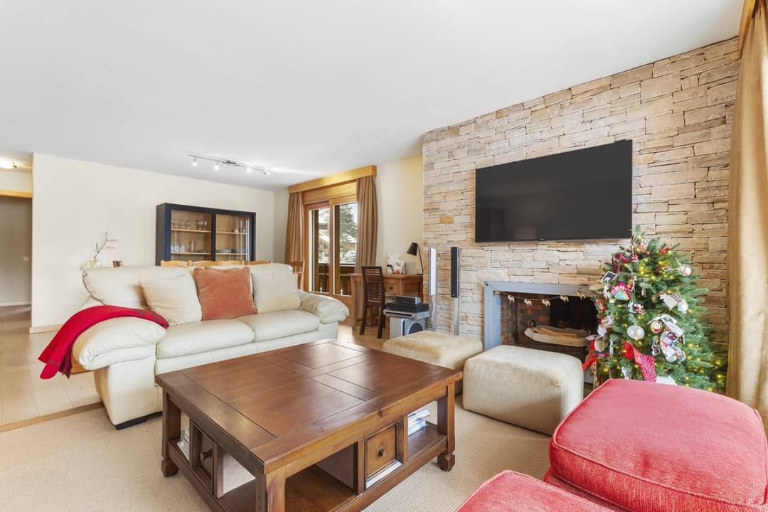 2190 – Appartement 4.5 pièces – 2450000 CHF – 132 m²