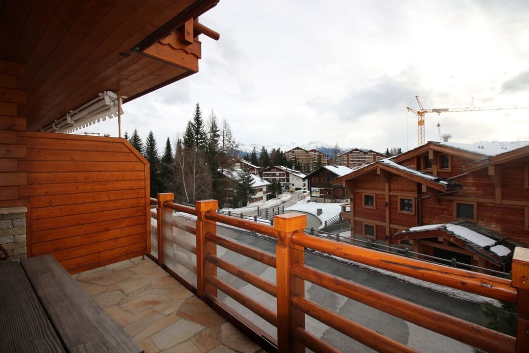 2209 – Appartement 5.5 pièces – 1950000CHF – 156m²