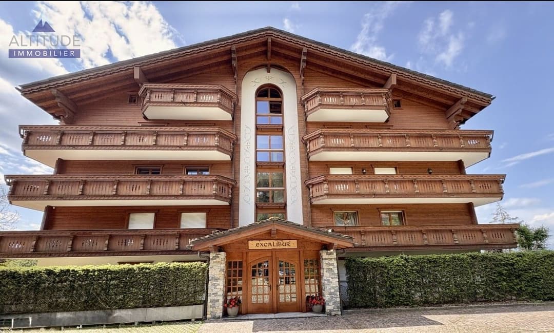 2139 – Appartement 5.5 pièces – 2950000CHF – 160m²