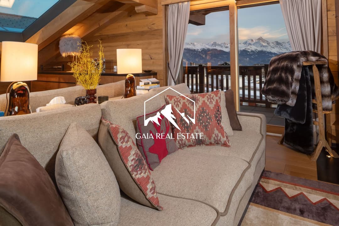 1779 –  Appartement – 230 m²